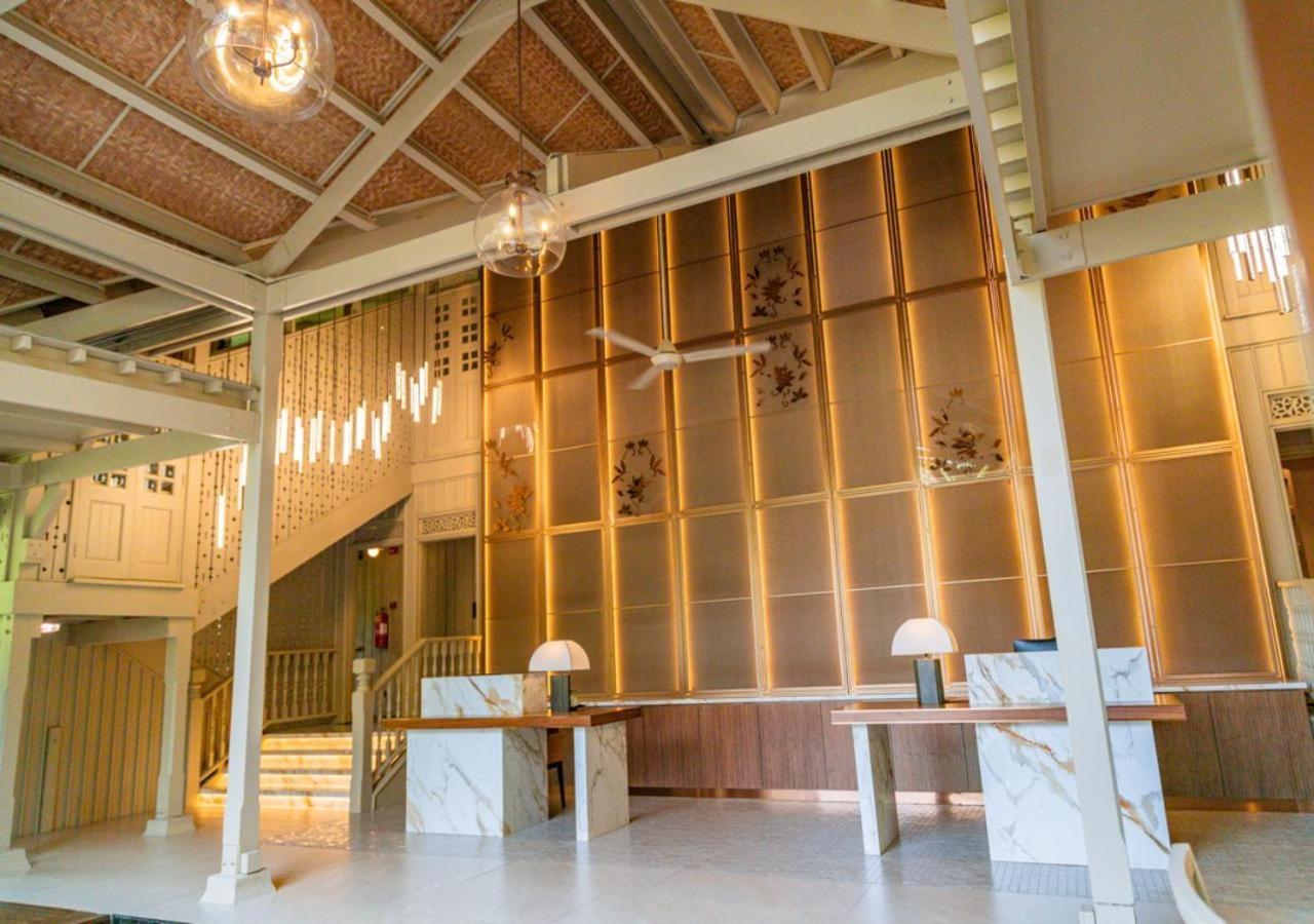 Pelangi Beach Resort & Spa, Langkawi Екстериор снимка Interior of the new library