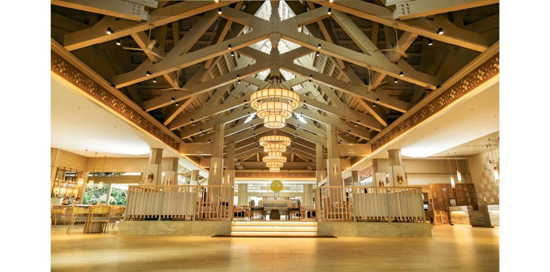 Pelangi Beach Resort & Spa, Langkawi Екстериор снимка Lobby